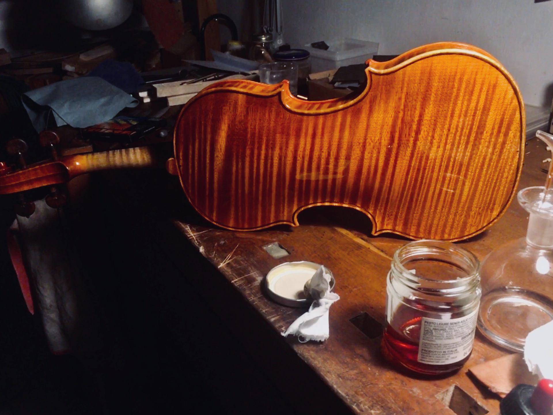 http://www.lombardiviolins.com/wp-content/uploads/2024/04/BC28A663-86EB-4AC4-AB5E-1A62598CA8AF.jpg